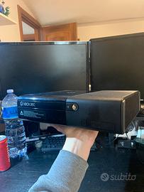 Xbox 360 E 250GB