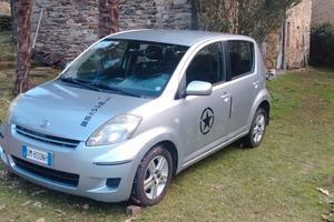 Daihatsu Sirion 4x4 adatta a neopatentati 