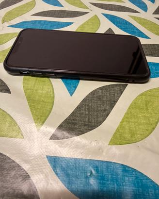 Iphone 11 pro max 64 Gb + caricabatterie