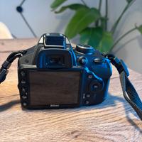 Nikon 3200 + obiettivo 18 105