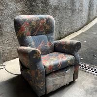 Poltrona reclinabile