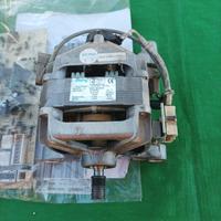 Motore  lavatrice e scheda .