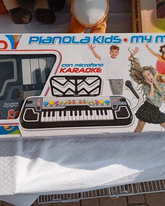 pianola con microfono 