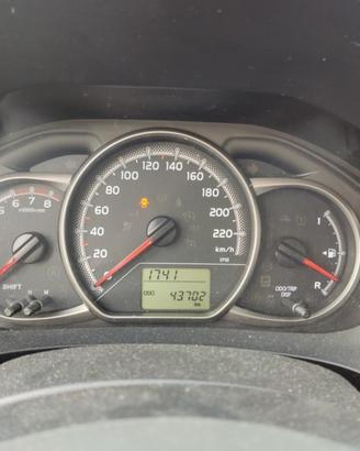 Quadro strumenti TOYOTA YARIS 998cc benzina del 20