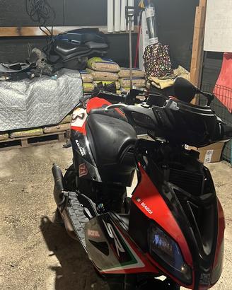 Smembro aprilia sr 2007