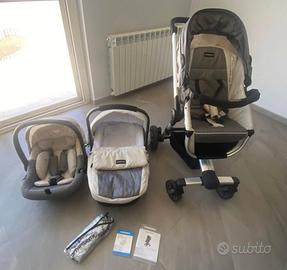 Trio passeggino- navicella- seggiolino auto