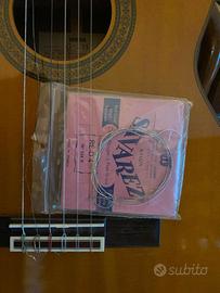 CHITARRA CLASSICA YAMAHA G235