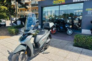 HONDA SH 150 SPORT PASSAGGIO E TAGLIANDO INCLUSO