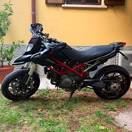 Ducati Hypermotard 796
