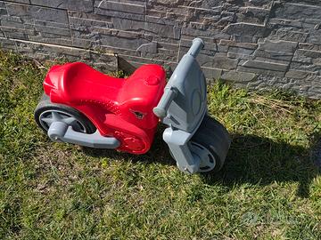 Moto cavalcabile bambino