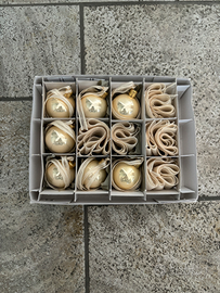 Palline albero Natale bianche