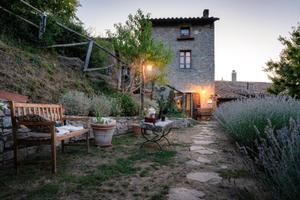 Casale in esclusiva val d orcia bagni san filippo