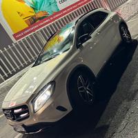 Mercedes GLA 200d night edition