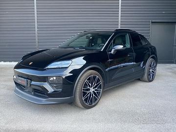 Porsche Macan 4 EV 100 kWh 408 CV