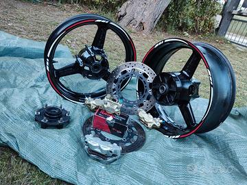 cerchi ruota Yamaha R1