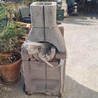 BARBECUE PREFABBRICATO IN CEMENTO