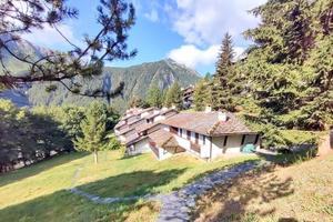 SAINT RHEMY EN BOSSES Strada per Crevacol