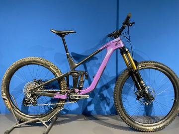 Giant Reign Advanced 1 2024 - Tg. M