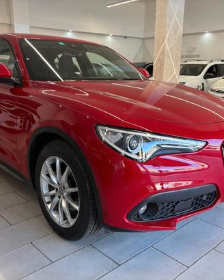Alfa Romeo Stelvio 2.2 Turbodiesel 160 CV AT8 RWD 