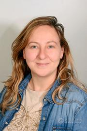 Operaia barista banconista segretaria