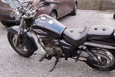 Suzuki GZ marauder 250