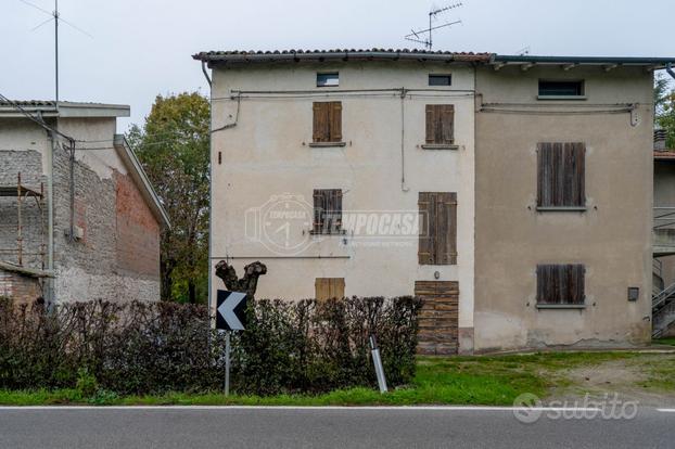 Rustico/Casale da ristrutturare in posizione panor