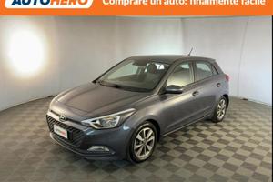 HYUNDAI i20 NP25571