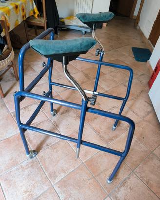 Deambulatore ascellare