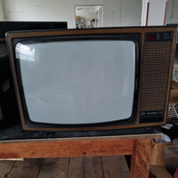 Televisione vintage grunding supercolor 6172