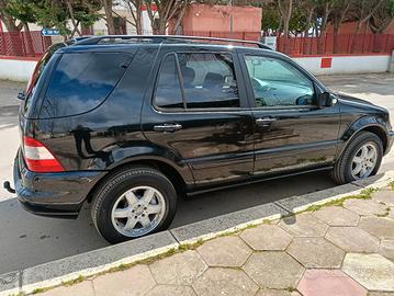 Mercedes ML 400