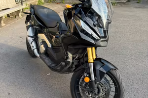 Honda X-ADV 750 black edition