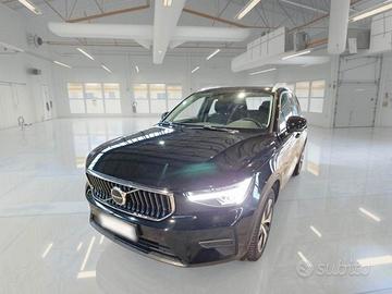 VOLVO XC40 T4 RECHARGE PLUG-IN HYBRID