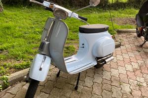 Piaggio Vespa 50 Special (V5B3) - 1980
