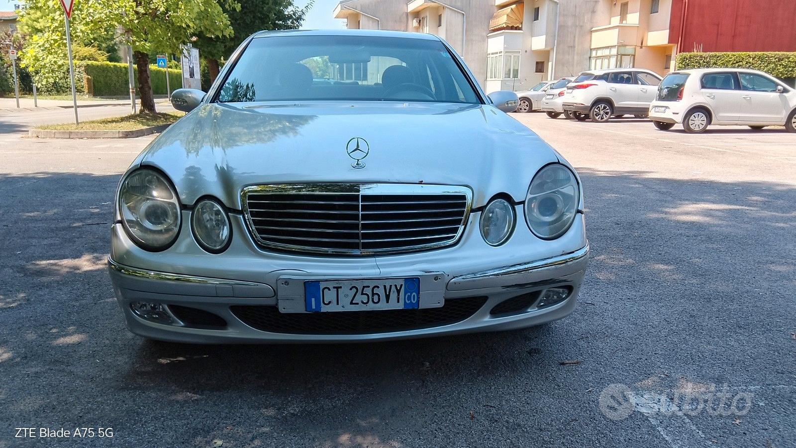 Mercedes-Benz E 2004 photo 2