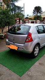 DACIA Sandero 1ª serie - 2010