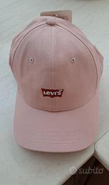 levi's