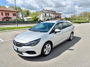 Opel Astra 1.5 CDTI 122 CV S&S AT9 Sports Automati