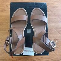 Sandali Miss Roberta marroni, in pelle. Taglia 39.