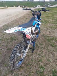 TM MX 144 2009