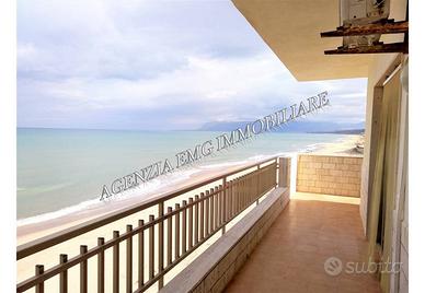 Attico / Mansarda di 160 m² con 3 locali a Alcamo