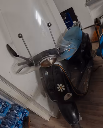 vespa 150 et 4 bauletto 