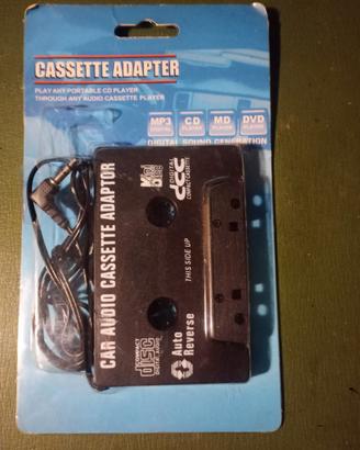 "Cassetta adattatore audio tape"