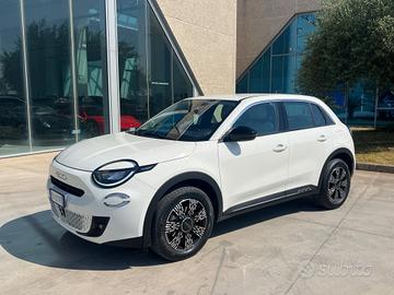 Fiat 600 Hybrid 100 CV DCT MHEV La Prima