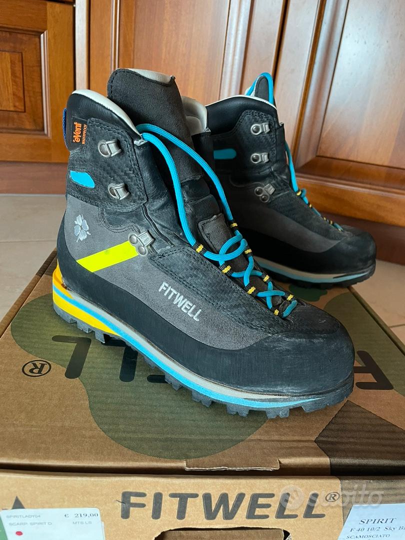 Scarponi ramponabili Fitwell Sports In vendita a Belluno