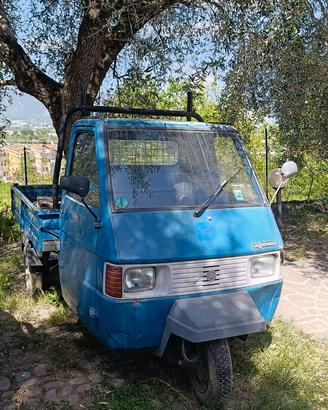 motocarro con cassone ribaltabile