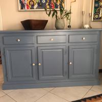 Credenza