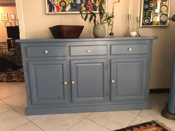 Credenza