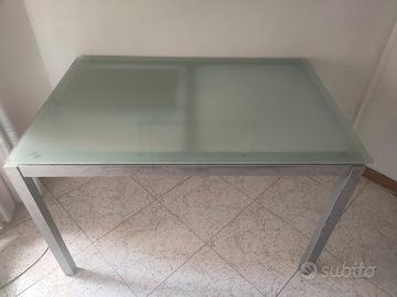 tavolo Calligaris in vetro e acciaio  120x80