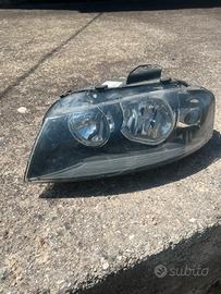 Fari anteriori audi a3 del 2008