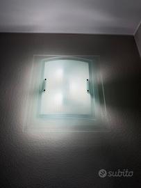 Illuminazione a parete